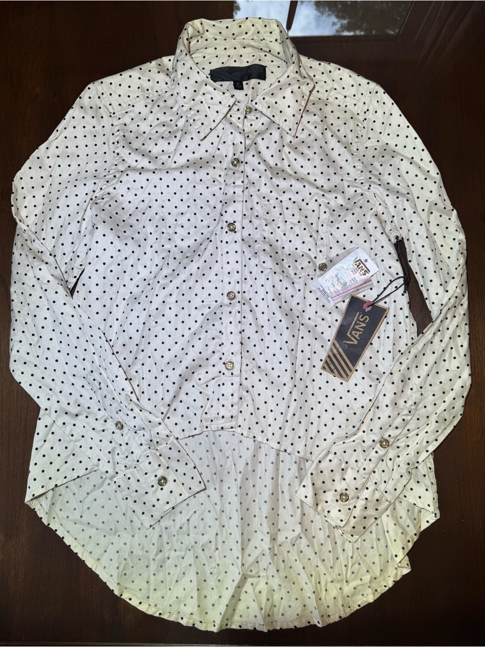 Womens Vans White Button-Up Shirt Black Polka Dots High-Low Hem NWT Gold Buttons